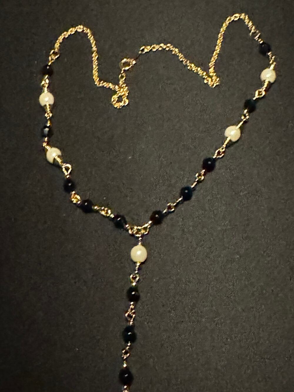 Vintage Korea Gold Tone Black Faux Pearl 14in Necklace